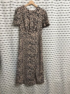 Sugar+Lips Leopard Print Short Sleeve Maxi Dress